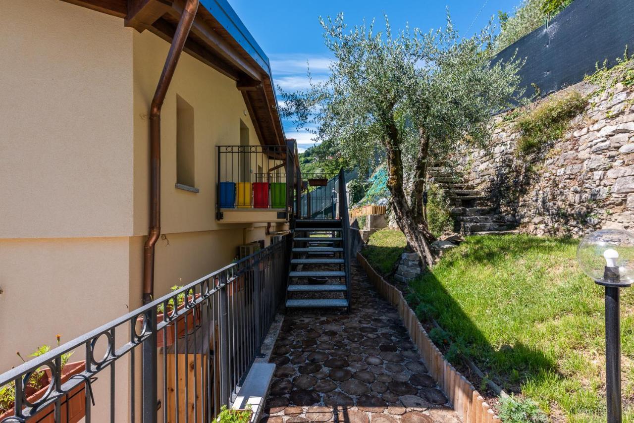 Foresteria Lago Di Como Menaggio Bagian luar foto